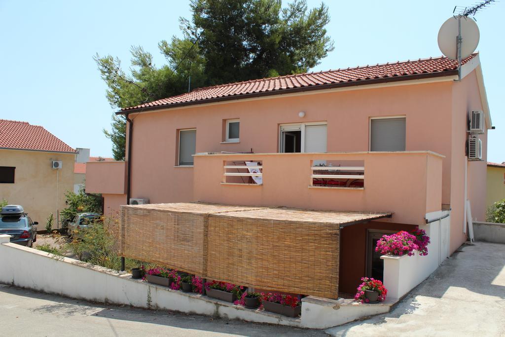 Apartments Luvi Trogir Luaran gambar