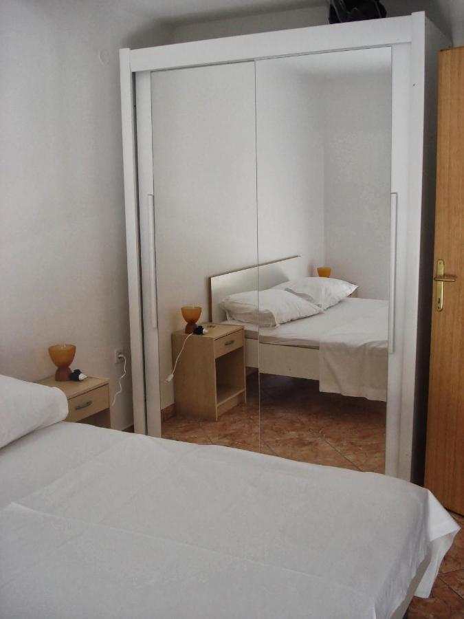 Apartments Luvi Trogir Bilik gambar